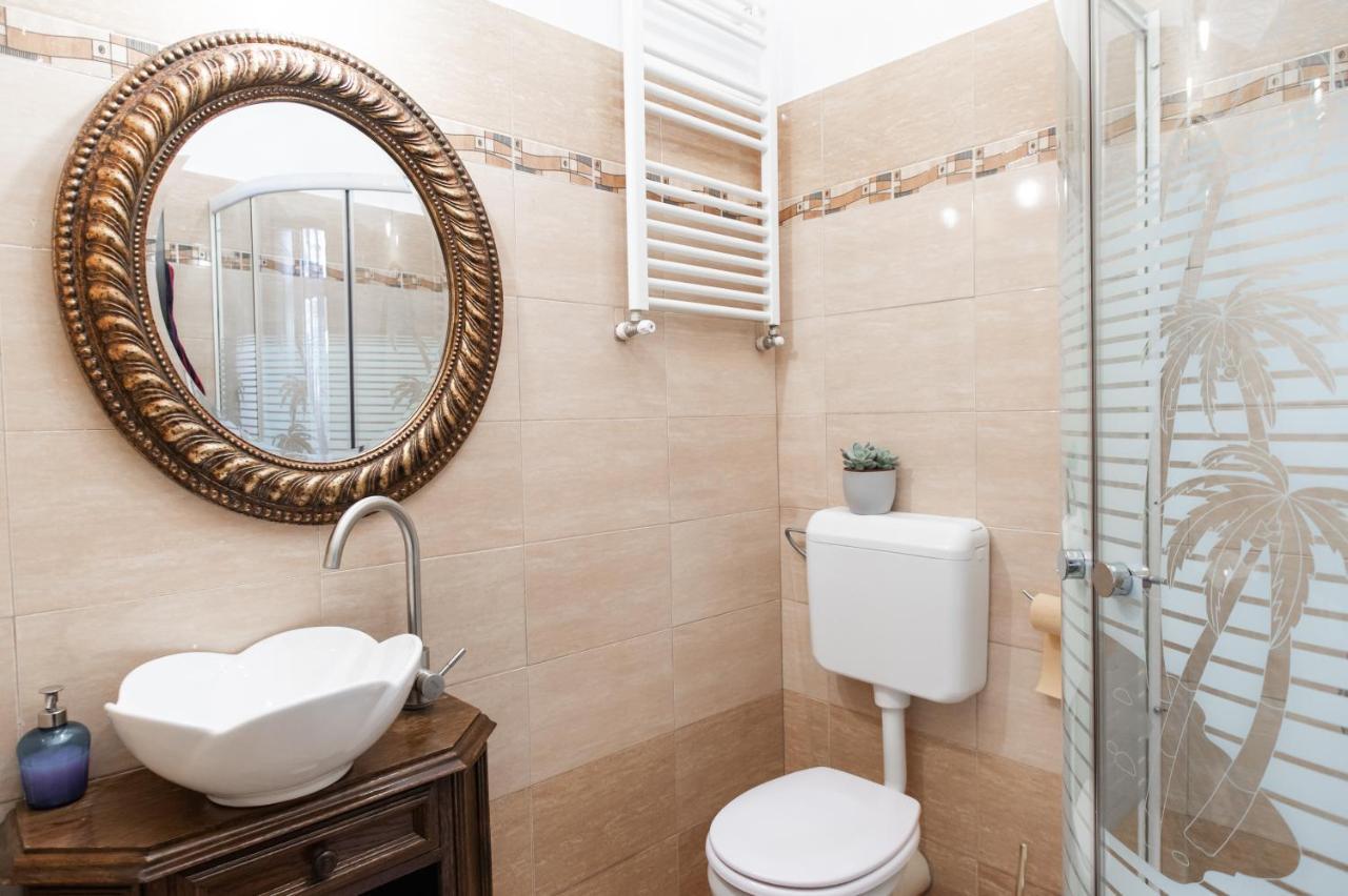 City Center Art Deco Apartment Μπρασόβ Εξωτερικό φωτογραφία